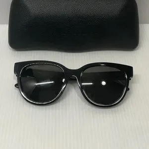 Balenciaga | Accessories | Balenciaga Woman Sunglasses  display picture 2